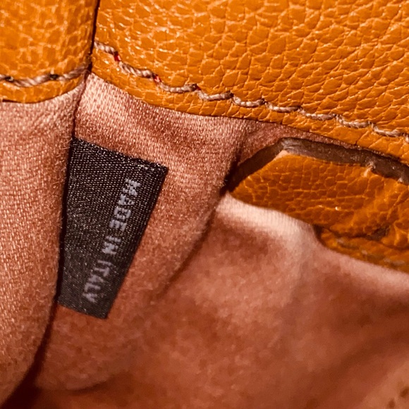 👜🤎👜Authentic Miu Miu 2 Way Brown Leather Bag - Picture 14 of 17